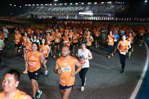 BIB: 27078, 23214, 25877
                            <button type="button" onclick="openModal(21165460)" class="btn btn-primary btn-sm float-right btn-popup" data-toggle="modal" data-target=".modal-high-quality">
                        <i class="fas fa-shopping-cart"></i> Add to Cart
                    </button>
                                            <button type="button" onclick="isThisMe(21165460, true)" class="btn btn-success btn-sm float-right btn-popup btn-isme hidden" data-toggle="tooltip" data-placement="bottom" title="นี่คือรูปของคุณใช่ไหม คลิกที่นี่เพื่อเอาเข้าอัลบั้ม">
                        <i class="fas fa-plus"></i> Add to album
                    </button>
                    <button type="button" onclick="isThisMe(21165460, false)" class="btn btn-warning btn-sm float-right btn-popup btn-isnotme hidden">
                        <i class="fas fa-ban"></i> Remove from album
                    </button>