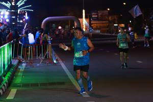 BIB: 44160, 503225
                            <button type="button" onclick="openModal(21507721)" class="btn btn-primary btn-sm float-right btn-popup" data-toggle="modal" data-target=".modal-high-quality">
                        <i class="fas fa-shopping-cart"></i> Add to Cart
                    </button>
                                            <button type="button" onclick="isThisMe(21507721, true)" class="btn btn-success btn-sm float-right btn-popup btn-isme hidden" data-toggle="tooltip" data-placement="bottom" title="นี่คือรูปของคุณใช่ไหม คลิกที่นี่เพื่อเอาเข้าอัลบั้ม">
                        <i class="fas fa-plus"></i> Add to album
                    </button>
                    <button type="button" onclick="isThisMe(21507721, false)" class="btn btn-warning btn-sm float-right btn-popup btn-isnotme hidden">
                        <i class="fas fa-ban"></i> Remove from album
                    </button>