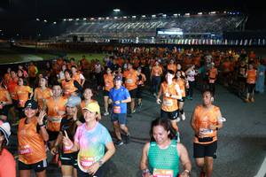 BIB: 12112, 22015, 1473
                            <button type="button" onclick="openModal(21179244)" class="btn btn-primary btn-sm float-right btn-popup" data-toggle="modal" data-target=".modal-high-quality">
                        <i class="fas fa-shopping-cart"></i> Add to Cart
                    </button>
                                            <button type="button" onclick="isThisMe(21179244, true)" class="btn btn-success btn-sm float-right btn-popup btn-isme hidden" data-toggle="tooltip" data-placement="bottom" title="นี่คือรูปของคุณใช่ไหม คลิกที่นี่เพื่อเอาเข้าอัลบั้ม">
                        <i class="fas fa-plus"></i> Add to album
                    </button>
                    <button type="button" onclick="isThisMe(21179244, false)" class="btn btn-warning btn-sm float-right btn-popup btn-isnotme hidden">
                        <i class="fas fa-ban"></i> Remove from album
                    </button>