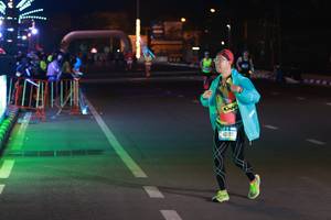 BIB: 4033
                            <button type="button" onclick="openModal(21500914)" class="btn btn-primary btn-sm float-right btn-popup" data-toggle="modal" data-target=".modal-high-quality">
                        <i class="fas fa-shopping-cart"></i> Add to Cart
                    </button>
                                            <button type="button" onclick="isThisMe(21500914, true)" class="btn btn-success btn-sm float-right btn-popup btn-isme hidden" data-toggle="tooltip" data-placement="bottom" title="นี่คือรูปของคุณใช่ไหม คลิกที่นี่เพื่อเอาเข้าอัลบั้ม">
                        <i class="fas fa-plus"></i> Add to album
                    </button>
                    <button type="button" onclick="isThisMe(21500914, false)" class="btn btn-warning btn-sm float-right btn-popup btn-isnotme hidden">
                        <i class="fas fa-ban"></i> Remove from album
                    </button>