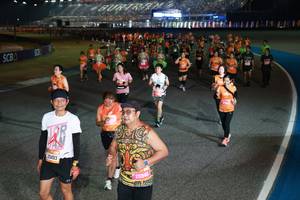 BIB: 20493, 26948, 
                            <button type="button" onclick="openModal(21191257)" class="btn btn-primary btn-sm float-right btn-popup" data-toggle="modal" data-target=".modal-high-quality">
                        <i class="fas fa-shopping-cart"></i> Add to Cart
                    </button>
                                            <button type="button" onclick="isThisMe(21191257, true)" class="btn btn-success btn-sm float-right btn-popup btn-isme hidden" data-toggle="tooltip" data-placement="bottom" title="นี่คือรูปของคุณใช่ไหม คลิกที่นี่เพื่อเอาเข้าอัลบั้ม">
                        <i class="fas fa-plus"></i> Add to album
                    </button>
                    <button type="button" onclick="isThisMe(21191257, false)" class="btn btn-warning btn-sm float-right btn-popup btn-isnotme hidden">
                        <i class="fas fa-ban"></i> Remove from album
                    </button>