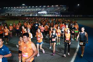 BIB: 12012, 932561
                            <button type="button" onclick="openModal(21174957)" class="btn btn-primary btn-sm float-right btn-popup" data-toggle="modal" data-target=".modal-high-quality">
                        <i class="fas fa-shopping-cart"></i> Add to Cart
                    </button>
                                            <button type="button" onclick="isThisMe(21174957, true)" class="btn btn-success btn-sm float-right btn-popup btn-isme hidden" data-toggle="tooltip" data-placement="bottom" title="นี่คือรูปของคุณใช่ไหม คลิกที่นี่เพื่อเอาเข้าอัลบั้ม">
                        <i class="fas fa-plus"></i> Add to album
                    </button>
                    <button type="button" onclick="isThisMe(21174957, false)" class="btn btn-warning btn-sm float-right btn-popup btn-isnotme hidden">
                        <i class="fas fa-ban"></i> Remove from album
                    </button>