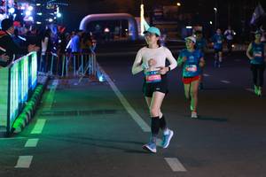 BIB: 45725
                            <button type="button" onclick="openModal(21509171)" class="btn btn-primary btn-sm float-right btn-popup" data-toggle="modal" data-target=".modal-high-quality">
                        <i class="fas fa-shopping-cart"></i> Add to Cart
                    </button>
                                            <button type="button" onclick="isThisMe(21509171, true)" class="btn btn-success btn-sm float-right btn-popup btn-isme hidden" data-toggle="tooltip" data-placement="bottom" title="นี่คือรูปของคุณใช่ไหม คลิกที่นี่เพื่อเอาเข้าอัลบั้ม">
                        <i class="fas fa-plus"></i> Add to album
                    </button>
                    <button type="button" onclick="isThisMe(21509171, false)" class="btn btn-warning btn-sm float-right btn-popup btn-isnotme hidden">
                        <i class="fas fa-ban"></i> Remove from album
                    </button>