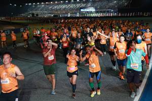 BIB: 23318, 2424, 24842, 122, 20242, 23668
                            <button type="button" onclick="openModal(21184615)" class="btn btn-primary btn-sm float-right btn-popup" data-toggle="modal" data-target=".modal-high-quality">
                        <i class="fas fa-shopping-cart"></i> Add to Cart
                    </button>
                                            <button type="button" onclick="isThisMe(21184615, true)" class="btn btn-success btn-sm float-right btn-popup btn-isme hidden" data-toggle="tooltip" data-placement="bottom" title="นี่คือรูปของคุณใช่ไหม คลิกที่นี่เพื่อเอาเข้าอัลบั้ม">
                        <i class="fas fa-plus"></i> Add to album
                    </button>
                    <button type="button" onclick="isThisMe(21184615, false)" class="btn btn-warning btn-sm float-right btn-popup btn-isnotme hidden">
                        <i class="fas fa-ban"></i> Remove from album
                    </button>