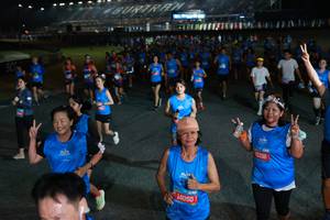 BIB: 342, 14050, 15288
                            <button type="button" onclick="openModal(21262055)" class="btn btn-primary btn-sm float-right btn-popup" data-toggle="modal" data-target=".modal-high-quality">
                        <i class="fas fa-shopping-cart"></i> Add to Cart
                    </button>
                                            <button type="button" onclick="isThisMe(21262055, true)" class="btn btn-success btn-sm float-right btn-popup btn-isme hidden" data-toggle="tooltip" data-placement="bottom" title="นี่คือรูปของคุณใช่ไหม คลิกที่นี่เพื่อเอาเข้าอัลบั้ม">
                        <i class="fas fa-plus"></i> Add to album
                    </button>
                    <button type="button" onclick="isThisMe(21262055, false)" class="btn btn-warning btn-sm float-right btn-popup btn-isnotme hidden">
                        <i class="fas fa-ban"></i> Remove from album
                    </button>