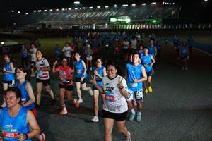 BIB: 14119, 13656, 11393
                            <button type="button" onclick="openModal(21255468)" class="btn btn-primary btn-sm float-right btn-popup" data-toggle="modal" data-target=".modal-high-quality">
                        <i class="fas fa-shopping-cart"></i> Add to Cart
                    </button>
                                            <button type="button" onclick="isThisMe(21255468, true)" class="btn btn-success btn-sm float-right btn-popup btn-isme hidden" data-toggle="tooltip" data-placement="bottom" title="นี่คือรูปของคุณใช่ไหม คลิกที่นี่เพื่อเอาเข้าอัลบั้ม">
                        <i class="fas fa-plus"></i> Add to album
                    </button>
                    <button type="button" onclick="isThisMe(21255468, false)" class="btn btn-warning btn-sm float-right btn-popup btn-isnotme hidden">
                        <i class="fas fa-ban"></i> Remove from album
                    </button>