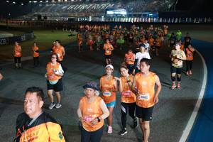BIB: 2724, 20155, 2680, 21460
                            <button type="button" onclick="openModal(21190921)" class="btn btn-primary btn-sm float-right btn-popup" data-toggle="modal" data-target=".modal-high-quality">
                        <i class="fas fa-shopping-cart"></i> Add to Cart
                    </button>
                                            <button type="button" onclick="isThisMe(21190921, true)" class="btn btn-success btn-sm float-right btn-popup btn-isme hidden" data-toggle="tooltip" data-placement="bottom" title="นี่คือรูปของคุณใช่ไหม คลิกที่นี่เพื่อเอาเข้าอัลบั้ม">
                        <i class="fas fa-plus"></i> Add to album
                    </button>
                    <button type="button" onclick="isThisMe(21190921, false)" class="btn btn-warning btn-sm float-right btn-popup btn-isnotme hidden">
                        <i class="fas fa-ban"></i> Remove from album
                    </button>