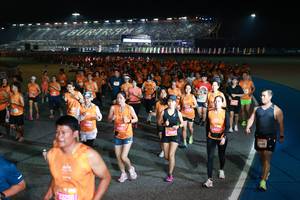BIB: 21416, 195288
                            <button type="button" onclick="openModal(21174956)" class="btn btn-primary btn-sm float-right btn-popup" data-toggle="modal" data-target=".modal-high-quality">
                        <i class="fas fa-shopping-cart"></i> Add to Cart
                    </button>
                                            <button type="button" onclick="isThisMe(21174956, true)" class="btn btn-success btn-sm float-right btn-popup btn-isme hidden" data-toggle="tooltip" data-placement="bottom" title="นี่คือรูปของคุณใช่ไหม คลิกที่นี่เพื่อเอาเข้าอัลบั้ม">
                        <i class="fas fa-plus"></i> Add to album
                    </button>
                    <button type="button" onclick="isThisMe(21174956, false)" class="btn btn-warning btn-sm float-right btn-popup btn-isnotme hidden">
                        <i class="fas fa-ban"></i> Remove from album
                    </button>
