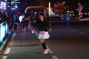 BIB: 2588, 45771
                            <button type="button" onclick="openModal(21507346)" class="btn btn-primary btn-sm float-right btn-popup" data-toggle="modal" data-target=".modal-high-quality">
                        <i class="fas fa-shopping-cart"></i> Add to Cart
                    </button>
                                            <button type="button" onclick="isThisMe(21507346, true)" class="btn btn-success btn-sm float-right btn-popup btn-isme hidden" data-toggle="tooltip" data-placement="bottom" title="นี่คือรูปของคุณใช่ไหม คลิกที่นี่เพื่อเอาเข้าอัลบั้ม">
                        <i class="fas fa-plus"></i> Add to album
                    </button>
                    <button type="button" onclick="isThisMe(21507346, false)" class="btn btn-warning btn-sm float-right btn-popup btn-isnotme hidden">
                        <i class="fas fa-ban"></i> Remove from album
                    </button>