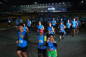 BIB: 1263, 104, 1873
                            <button type="button" onclick="openModal(21310573)" class="btn btn-primary btn-sm float-right btn-popup" data-toggle="modal" data-target=".modal-high-quality">
                        <i class="fas fa-shopping-cart"></i> Add to Cart
                    </button>
                                            <button type="button" onclick="isThisMe(21310573, true)" class="btn btn-success btn-sm float-right btn-popup btn-isme hidden" data-toggle="tooltip" data-placement="bottom" title="นี่คือรูปของคุณใช่ไหม คลิกที่นี่เพื่อเอาเข้าอัลบั้ม">
                        <i class="fas fa-plus"></i> Add to album
                    </button>
                    <button type="button" onclick="isThisMe(21310573, false)" class="btn btn-warning btn-sm float-right btn-popup btn-isnotme hidden">
                        <i class="fas fa-ban"></i> Remove from album
                    </button>
