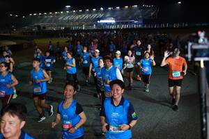 BIB: 116, 61158, 10505
                            <button type="button" onclick="openModal(21302715)" class="btn btn-primary btn-sm float-right btn-popup" data-toggle="modal" data-target=".modal-high-quality">
                        <i class="fas fa-shopping-cart"></i> Add to Cart
                    </button>
                                            <button type="button" onclick="isThisMe(21302715, true)" class="btn btn-success btn-sm float-right btn-popup btn-isme hidden" data-toggle="tooltip" data-placement="bottom" title="นี่คือรูปของคุณใช่ไหม คลิกที่นี่เพื่อเอาเข้าอัลบั้ม">
                        <i class="fas fa-plus"></i> Add to album
                    </button>
                    <button type="button" onclick="isThisMe(21302715, false)" class="btn btn-warning btn-sm float-right btn-popup btn-isnotme hidden">
                        <i class="fas fa-ban"></i> Remove from album
                    </button>