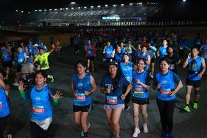 BIB: 13969, 13845, 13341, 3395, 13938
                            <button type="button" onclick="openModal(21299180)" class="btn btn-primary btn-sm float-right btn-popup" data-toggle="modal" data-target=".modal-high-quality">
                        <i class="fas fa-shopping-cart"></i> Add to Cart
                    </button>
                                            <button type="button" onclick="isThisMe(21299180, true)" class="btn btn-success btn-sm float-right btn-popup btn-isme hidden" data-toggle="tooltip" data-placement="bottom" title="นี่คือรูปของคุณใช่ไหม คลิกที่นี่เพื่อเอาเข้าอัลบั้ม">
                        <i class="fas fa-plus"></i> Add to album
                    </button>
                    <button type="button" onclick="isThisMe(21299180, false)" class="btn btn-warning btn-sm float-right btn-popup btn-isnotme hidden">
                        <i class="fas fa-ban"></i> Remove from album
                    </button>