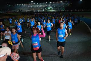 BIB: 13535, 88135
                            <button type="button" onclick="openModal(21297501)" class="btn btn-primary btn-sm float-right btn-popup" data-toggle="modal" data-target=".modal-high-quality">
                        <i class="fas fa-shopping-cart"></i> Add to Cart
                    </button>
                                            <button type="button" onclick="isThisMe(21297501, true)" class="btn btn-success btn-sm float-right btn-popup btn-isme hidden" data-toggle="tooltip" data-placement="bottom" title="นี่คือรูปของคุณใช่ไหม คลิกที่นี่เพื่อเอาเข้าอัลบั้ม">
                        <i class="fas fa-plus"></i> Add to album
                    </button>
                    <button type="button" onclick="isThisMe(21297501, false)" class="btn btn-warning btn-sm float-right btn-popup btn-isnotme hidden">
                        <i class="fas fa-ban"></i> Remove from album
                    </button>