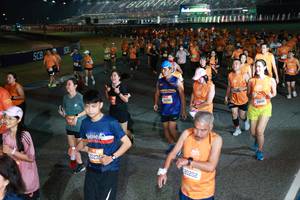 BIB: 06102, 20208, 6620
                            <button type="button" onclick="openModal(21187610)" class="btn btn-primary btn-sm float-right btn-popup" data-toggle="modal" data-target=".modal-high-quality">
                        <i class="fas fa-shopping-cart"></i> Add to Cart
                    </button>
                                            <button type="button" onclick="isThisMe(21187610, true)" class="btn btn-success btn-sm float-right btn-popup btn-isme hidden" data-toggle="tooltip" data-placement="bottom" title="นี่คือรูปของคุณใช่ไหม คลิกที่นี่เพื่อเอาเข้าอัลบั้ม">
                        <i class="fas fa-plus"></i> Add to album
                    </button>
                    <button type="button" onclick="isThisMe(21187610, false)" class="btn btn-warning btn-sm float-right btn-popup btn-isnotme hidden">
                        <i class="fas fa-ban"></i> Remove from album
                    </button>