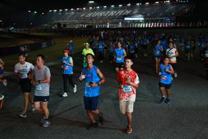 BIB: 2042, 303, 10201
                            <button type="button" onclick="openModal(21252691)" class="btn btn-primary btn-sm float-right btn-popup" data-toggle="modal" data-target=".modal-high-quality">
                        <i class="fas fa-shopping-cart"></i> Add to Cart
                    </button>
                                            <button type="button" onclick="isThisMe(21252691, true)" class="btn btn-success btn-sm float-right btn-popup btn-isme hidden" data-toggle="tooltip" data-placement="bottom" title="นี่คือรูปของคุณใช่ไหม คลิกที่นี่เพื่อเอาเข้าอัลบั้ม">
                        <i class="fas fa-plus"></i> Add to album
                    </button>
                    <button type="button" onclick="isThisMe(21252691, false)" class="btn btn-warning btn-sm float-right btn-popup btn-isnotme hidden">
                        <i class="fas fa-ban"></i> Remove from album
                    </button>