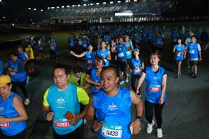 BIB: 13393, 11435, 15199
                            <button type="button" onclick="openModal(21306521)" class="btn btn-primary btn-sm float-right btn-popup" data-toggle="modal" data-target=".modal-high-quality">
                        <i class="fas fa-shopping-cart"></i> Add to Cart
                    </button>
                                            <button type="button" onclick="isThisMe(21306521, true)" class="btn btn-success btn-sm float-right btn-popup btn-isme hidden" data-toggle="tooltip" data-placement="bottom" title="นี่คือรูปของคุณใช่ไหม คลิกที่นี่เพื่อเอาเข้าอัลบั้ม">
                        <i class="fas fa-plus"></i> Add to album
                    </button>
                    <button type="button" onclick="isThisMe(21306521, false)" class="btn btn-warning btn-sm float-right btn-popup btn-isnotme hidden">
                        <i class="fas fa-ban"></i> Remove from album
                    </button>