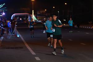 BIB: 100
                            <button type="button" onclick="openModal(21500583)" class="btn btn-primary btn-sm float-right btn-popup" data-toggle="modal" data-target=".modal-high-quality">
                        <i class="fas fa-shopping-cart"></i> Add to Cart
                    </button>
                                            <button type="button" onclick="isThisMe(21500583, true)" class="btn btn-success btn-sm float-right btn-popup btn-isme hidden" data-toggle="tooltip" data-placement="bottom" title="นี่คือรูปของคุณใช่ไหม คลิกที่นี่เพื่อเอาเข้าอัลบั้ม">
                        <i class="fas fa-plus"></i> Add to album
                    </button>
                    <button type="button" onclick="isThisMe(21500583, false)" class="btn btn-warning btn-sm float-right btn-popup btn-isnotme hidden">
                        <i class="fas fa-ban"></i> Remove from album
                    </button>