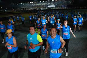 BIB: 14476, 144341, 11435, 15159
                            <button type="button" onclick="openModal(21306510)" class="btn btn-primary btn-sm float-right btn-popup" data-toggle="modal" data-target=".modal-high-quality">
                        <i class="fas fa-shopping-cart"></i> Add to Cart
                    </button>
                                            <button type="button" onclick="isThisMe(21306510, true)" class="btn btn-success btn-sm float-right btn-popup btn-isme hidden" data-toggle="tooltip" data-placement="bottom" title="นี่คือรูปของคุณใช่ไหม คลิกที่นี่เพื่อเอาเข้าอัลบั้ม">
                        <i class="fas fa-plus"></i> Add to album
                    </button>
                    <button type="button" onclick="isThisMe(21306510, false)" class="btn btn-warning btn-sm float-right btn-popup btn-isnotme hidden">
                        <i class="fas fa-ban"></i> Remove from album
                    </button>