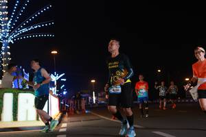 BIB: 42944
                            <button type="button" onclick="openModal(21499995)" class="btn btn-primary btn-sm float-right btn-popup" data-toggle="modal" data-target=".modal-high-quality">
                        <i class="fas fa-shopping-cart"></i> Add to Cart
                    </button>
                                            <button type="button" onclick="isThisMe(21499995, true)" class="btn btn-success btn-sm float-right btn-popup btn-isme hidden" data-toggle="tooltip" data-placement="bottom" title="นี่คือรูปของคุณใช่ไหม คลิกที่นี่เพื่อเอาเข้าอัลบั้ม">
                        <i class="fas fa-plus"></i> Add to album
                    </button>
                    <button type="button" onclick="isThisMe(21499995, false)" class="btn btn-warning btn-sm float-right btn-popup btn-isnotme hidden">
                        <i class="fas fa-ban"></i> Remove from album
                    </button>