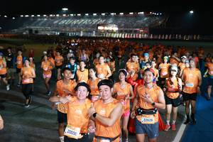 BIB: 20098, 22626, 23566
                            <button type="button" onclick="openModal(21176474)" class="btn btn-primary btn-sm float-right btn-popup" data-toggle="modal" data-target=".modal-high-quality">
                        <i class="fas fa-shopping-cart"></i> Add to Cart
                    </button>
                                            <button type="button" onclick="isThisMe(21176474, true)" class="btn btn-success btn-sm float-right btn-popup btn-isme hidden" data-toggle="tooltip" data-placement="bottom" title="นี่คือรูปของคุณใช่ไหม คลิกที่นี่เพื่อเอาเข้าอัลบั้ม">
                        <i class="fas fa-plus"></i> Add to album
                    </button>
                    <button type="button" onclick="isThisMe(21176474, false)" class="btn btn-warning btn-sm float-right btn-popup btn-isnotme hidden">
                        <i class="fas fa-ban"></i> Remove from album
                    </button>