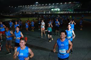 BIB: 0504, 10930, 10455
                            <button type="button" onclick="openModal(21248791)" class="btn btn-primary btn-sm float-right btn-popup" data-toggle="modal" data-target=".modal-high-quality">
                        <i class="fas fa-shopping-cart"></i> Add to Cart
                    </button>
                                            <button type="button" onclick="isThisMe(21248791, true)" class="btn btn-success btn-sm float-right btn-popup btn-isme hidden" data-toggle="tooltip" data-placement="bottom" title="นี่คือรูปของคุณใช่ไหม คลิกที่นี่เพื่อเอาเข้าอัลบั้ม">
                        <i class="fas fa-plus"></i> Add to album
                    </button>
                    <button type="button" onclick="isThisMe(21248791, false)" class="btn btn-warning btn-sm float-right btn-popup btn-isnotme hidden">
                        <i class="fas fa-ban"></i> Remove from album
                    </button>