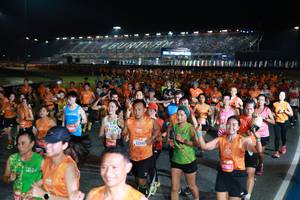 BIB: 22682, 2762
                            <button type="button" onclick="openModal(21132096)" class="btn btn-primary btn-sm float-right btn-popup" data-toggle="modal" data-target=".modal-high-quality">
                        <i class="fas fa-shopping-cart"></i> Add to Cart
                    </button>
                                            <button type="button" onclick="isThisMe(21132096, true)" class="btn btn-success btn-sm float-right btn-popup btn-isme hidden" data-toggle="tooltip" data-placement="bottom" title="นี่คือรูปของคุณใช่ไหม คลิกที่นี่เพื่อเอาเข้าอัลบั้ม">
                        <i class="fas fa-plus"></i> Add to album
                    </button>
                    <button type="button" onclick="isThisMe(21132096, false)" class="btn btn-warning btn-sm float-right btn-popup btn-isnotme hidden">
                        <i class="fas fa-ban"></i> Remove from album
                    </button>