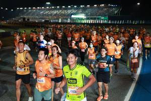 BIB: 22262, 86215, 2100
                            <button type="button" onclick="openModal(21161105)" class="btn btn-primary btn-sm float-right btn-popup" data-toggle="modal" data-target=".modal-high-quality">
                        <i class="fas fa-shopping-cart"></i> Add to Cart
                    </button>
                                            <button type="button" onclick="isThisMe(21161105, true)" class="btn btn-success btn-sm float-right btn-popup btn-isme hidden" data-toggle="tooltip" data-placement="bottom" title="นี่คือรูปของคุณใช่ไหม คลิกที่นี่เพื่อเอาเข้าอัลบั้ม">
                        <i class="fas fa-plus"></i> Add to album
                    </button>
                    <button type="button" onclick="isThisMe(21161105, false)" class="btn btn-warning btn-sm float-right btn-popup btn-isnotme hidden">
                        <i class="fas fa-ban"></i> Remove from album
                    </button>