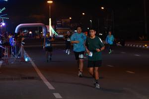 BIB: 13222
                            <button type="button" onclick="openModal(21500463)" class="btn btn-primary btn-sm float-right btn-popup" data-toggle="modal" data-target=".modal-high-quality">
                        <i class="fas fa-shopping-cart"></i> Add to Cart
                    </button>
                                            <button type="button" onclick="isThisMe(21500463, true)" class="btn btn-success btn-sm float-right btn-popup btn-isme hidden" data-toggle="tooltip" data-placement="bottom" title="นี่คือรูปของคุณใช่ไหม คลิกที่นี่เพื่อเอาเข้าอัลบั้ม">
                        <i class="fas fa-plus"></i> Add to album
                    </button>
                    <button type="button" onclick="isThisMe(21500463, false)" class="btn btn-warning btn-sm float-right btn-popup btn-isnotme hidden">
                        <i class="fas fa-ban"></i> Remove from album
                    </button>