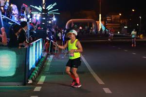 BIB: 9520
                            <button type="button" onclick="openModal(21501202)" class="btn btn-primary btn-sm float-right btn-popup" data-toggle="modal" data-target=".modal-high-quality">
                        <i class="fas fa-shopping-cart"></i> Add to Cart
                    </button>
                                            <button type="button" onclick="isThisMe(21501202, true)" class="btn btn-success btn-sm float-right btn-popup btn-isme hidden" data-toggle="tooltip" data-placement="bottom" title="นี่คือรูปของคุณใช่ไหม คลิกที่นี่เพื่อเอาเข้าอัลบั้ม">
                        <i class="fas fa-plus"></i> Add to album
                    </button>
                    <button type="button" onclick="isThisMe(21501202, false)" class="btn btn-warning btn-sm float-right btn-popup btn-isnotme hidden">
                        <i class="fas fa-ban"></i> Remove from album
                    </button>