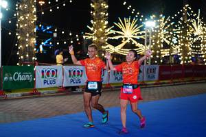 BIB: 1001100, 40190, 77469, 1001
                            <button type="button" onclick="openModal(21655938)" class="btn btn-primary btn-sm float-right btn-popup" data-toggle="modal" data-target=".modal-high-quality">
                        <i class="fas fa-shopping-cart"></i> Add to Cart
                    </button>
                                            <button type="button" onclick="isThisMe(21655938, true)" class="btn btn-success btn-sm float-right btn-popup btn-isme hidden" data-toggle="tooltip" data-placement="bottom" title="นี่คือรูปของคุณใช่ไหม คลิกที่นี่เพื่อเอาเข้าอัลบั้ม">
                        <i class="fas fa-plus"></i> Add to album
                    </button>
                    <button type="button" onclick="isThisMe(21655938, false)" class="btn btn-warning btn-sm float-right btn-popup btn-isnotme hidden">
                        <i class="fas fa-ban"></i> Remove from album
                    </button>