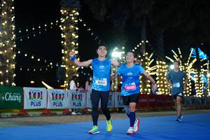 BIB: 100, 40420, 45445
                            <button type="button" onclick="openModal(21650868)" class="btn btn-primary btn-sm float-right btn-popup" data-toggle="modal" data-target=".modal-high-quality">
                        <i class="fas fa-shopping-cart"></i> Add to Cart
                    </button>
                                            <button type="button" onclick="isThisMe(21650868, true)" class="btn btn-success btn-sm float-right btn-popup btn-isme hidden" data-toggle="tooltip" data-placement="bottom" title="นี่คือรูปของคุณใช่ไหม คลิกที่นี่เพื่อเอาเข้าอัลบั้ม">
                        <i class="fas fa-plus"></i> Add to album
                    </button>
                    <button type="button" onclick="isThisMe(21650868, false)" class="btn btn-warning btn-sm float-right btn-popup btn-isnotme hidden">
                        <i class="fas fa-ban"></i> Remove from album
                    </button>