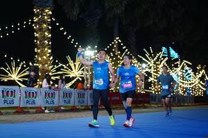 BIB: 40420, 45445
                            <button type="button" onclick="openModal(21650851)" class="btn btn-primary btn-sm float-right btn-popup" data-toggle="modal" data-target=".modal-high-quality">
                        <i class="fas fa-shopping-cart"></i> Add to Cart
                    </button>
                                            <button type="button" onclick="isThisMe(21650851, true)" class="btn btn-success btn-sm float-right btn-popup btn-isme hidden" data-toggle="tooltip" data-placement="bottom" title="นี่คือรูปของคุณใช่ไหม คลิกที่นี่เพื่อเอาเข้าอัลบั้ม">
                        <i class="fas fa-plus"></i> Add to album
                    </button>
                    <button type="button" onclick="isThisMe(21650851, false)" class="btn btn-warning btn-sm float-right btn-popup btn-isnotme hidden">
                        <i class="fas fa-ban"></i> Remove from album
                    </button>