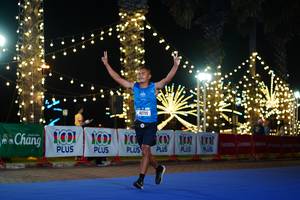 BIB: 40715, 100
                            <button type="button" onclick="openModal(21654966)" class="btn btn-primary btn-sm float-right btn-popup" data-toggle="modal" data-target=".modal-high-quality">
                        <i class="fas fa-shopping-cart"></i> Add to Cart
                    </button>
                                            <button type="button" onclick="isThisMe(21654966, true)" class="btn btn-success btn-sm float-right btn-popup btn-isme hidden" data-toggle="tooltip" data-placement="bottom" title="นี่คือรูปของคุณใช่ไหม คลิกที่นี่เพื่อเอาเข้าอัลบั้ม">
                        <i class="fas fa-plus"></i> Add to album
                    </button>
                    <button type="button" onclick="isThisMe(21654966, false)" class="btn btn-warning btn-sm float-right btn-popup btn-isnotme hidden">
                        <i class="fas fa-ban"></i> Remove from album
                    </button>