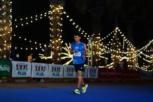 BIB: 101, 40672
                            <button type="button" onclick="openModal(21655525)" class="btn btn-primary btn-sm float-right btn-popup" data-toggle="modal" data-target=".modal-high-quality">
                        <i class="fas fa-shopping-cart"></i> Add to Cart
                    </button>
                                            <button type="button" onclick="isThisMe(21655525, true)" class="btn btn-success btn-sm float-right btn-popup btn-isme hidden" data-toggle="tooltip" data-placement="bottom" title="นี่คือรูปของคุณใช่ไหม คลิกที่นี่เพื่อเอาเข้าอัลบั้ม">
                        <i class="fas fa-plus"></i> Add to album
                    </button>
                    <button type="button" onclick="isThisMe(21655525, false)" class="btn btn-warning btn-sm float-right btn-popup btn-isnotme hidden">
                        <i class="fas fa-ban"></i> Remove from album
                    </button>