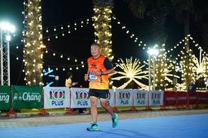 BIB: 100
                            <button type="button" onclick="openModal(21654693)" class="btn btn-primary btn-sm float-right btn-popup" data-toggle="modal" data-target=".modal-high-quality">
                        <i class="fas fa-shopping-cart"></i> Add to Cart
                    </button>
                                            <button type="button" onclick="isThisMe(21654693, true)" class="btn btn-success btn-sm float-right btn-popup btn-isme hidden" data-toggle="tooltip" data-placement="bottom" title="นี่คือรูปของคุณใช่ไหม คลิกที่นี่เพื่อเอาเข้าอัลบั้ม">
                        <i class="fas fa-plus"></i> Add to album
                    </button>
                    <button type="button" onclick="isThisMe(21654693, false)" class="btn btn-warning btn-sm float-right btn-popup btn-isnotme hidden">
                        <i class="fas fa-ban"></i> Remove from album
                    </button>