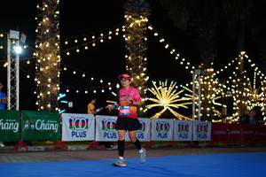 BIB: 100
                            <button type="button" onclick="openModal(21655376)" class="btn btn-primary btn-sm float-right btn-popup" data-toggle="modal" data-target=".modal-high-quality">
                        <i class="fas fa-shopping-cart"></i> Add to Cart
                    </button>
                                            <button type="button" onclick="isThisMe(21655376, true)" class="btn btn-success btn-sm float-right btn-popup btn-isme hidden" data-toggle="tooltip" data-placement="bottom" title="นี่คือรูปของคุณใช่ไหม คลิกที่นี่เพื่อเอาเข้าอัลบั้ม">
                        <i class="fas fa-plus"></i> Add to album
                    </button>
                    <button type="button" onclick="isThisMe(21655376, false)" class="btn btn-warning btn-sm float-right btn-popup btn-isnotme hidden">
                        <i class="fas fa-ban"></i> Remove from album
                    </button>