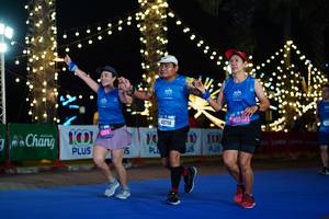 BIB: 1001, 6269, 40718, 45687
                            <button type="button" onclick="openModal(21654297)" class="btn btn-primary btn-sm float-right btn-popup" data-toggle="modal" data-target=".modal-high-quality">
                        <i class="fas fa-shopping-cart"></i> Add to Cart
                    </button>
                                            <button type="button" onclick="isThisMe(21654297, true)" class="btn btn-success btn-sm float-right btn-popup btn-isme hidden" data-toggle="tooltip" data-placement="bottom" title="นี่คือรูปของคุณใช่ไหม คลิกที่นี่เพื่อเอาเข้าอัลบั้ม">
                        <i class="fas fa-plus"></i> Add to album
                    </button>
                    <button type="button" onclick="isThisMe(21654297, false)" class="btn btn-warning btn-sm float-right btn-popup btn-isnotme hidden">
                        <i class="fas fa-ban"></i> Remove from album
                    </button>