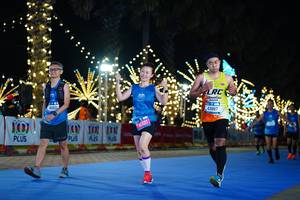 BIB: 100, 40921, 45237, 43867
                            <button type="button" onclick="openModal(21648305)" class="btn btn-primary btn-sm float-right btn-popup" data-toggle="modal" data-target=".modal-high-quality">
                        <i class="fas fa-shopping-cart"></i> Add to Cart
                    </button>
                                            <button type="button" onclick="isThisMe(21648305, true)" class="btn btn-success btn-sm float-right btn-popup btn-isme hidden" data-toggle="tooltip" data-placement="bottom" title="นี่คือรูปของคุณใช่ไหม คลิกที่นี่เพื่อเอาเข้าอัลบั้ม">
                        <i class="fas fa-plus"></i> Add to album
                    </button>
                    <button type="button" onclick="isThisMe(21648305, false)" class="btn btn-warning btn-sm float-right btn-popup btn-isnotme hidden">
                        <i class="fas fa-ban"></i> Remove from album
                    </button>