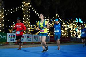 BIB: 1001, 44128, 45374, 40427
                            <button type="button" onclick="openModal(21653928)" class="btn btn-primary btn-sm float-right btn-popup" data-toggle="modal" data-target=".modal-high-quality">
                        <i class="fas fa-shopping-cart"></i> Add to Cart
                    </button>
                                            <button type="button" onclick="isThisMe(21653928, true)" class="btn btn-success btn-sm float-right btn-popup btn-isme hidden" data-toggle="tooltip" data-placement="bottom" title="นี่คือรูปของคุณใช่ไหม คลิกที่นี่เพื่อเอาเข้าอัลบั้ม">
                        <i class="fas fa-plus"></i> Add to album
                    </button>
                    <button type="button" onclick="isThisMe(21653928, false)" class="btn btn-warning btn-sm float-right btn-popup btn-isnotme hidden">
                        <i class="fas fa-ban"></i> Remove from album
                    </button>