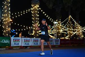 BIB: 100, 43162
                            <button type="button" onclick="openModal(21654797)" class="btn btn-primary btn-sm float-right btn-popup" data-toggle="modal" data-target=".modal-high-quality">
                        <i class="fas fa-shopping-cart"></i> Add to Cart
                    </button>
                                            <button type="button" onclick="isThisMe(21654797, true)" class="btn btn-success btn-sm float-right btn-popup btn-isme hidden" data-toggle="tooltip" data-placement="bottom" title="นี่คือรูปของคุณใช่ไหม คลิกที่นี่เพื่อเอาเข้าอัลบั้ม">
                        <i class="fas fa-plus"></i> Add to album
                    </button>
                    <button type="button" onclick="isThisMe(21654797, false)" class="btn btn-warning btn-sm float-right btn-popup btn-isnotme hidden">
                        <i class="fas fa-ban"></i> Remove from album
                    </button>