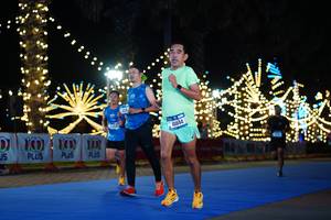 BIB: 41844, 00000
                            <button type="button" onclick="openModal(21654791)" class="btn btn-primary btn-sm float-right btn-popup" data-toggle="modal" data-target=".modal-high-quality">
                        <i class="fas fa-shopping-cart"></i> Add to Cart
                    </button>
                                            <button type="button" onclick="isThisMe(21654791, true)" class="btn btn-success btn-sm float-right btn-popup btn-isme hidden" data-toggle="tooltip" data-placement="bottom" title="นี่คือรูปของคุณใช่ไหม คลิกที่นี่เพื่อเอาเข้าอัลบั้ม">
                        <i class="fas fa-plus"></i> Add to album
                    </button>
                    <button type="button" onclick="isThisMe(21654791, false)" class="btn btn-warning btn-sm float-right btn-popup btn-isnotme hidden">
                        <i class="fas fa-ban"></i> Remove from album
                    </button>