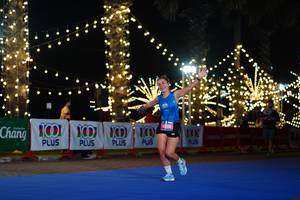 BIB: 100, 104, 068
                            <button type="button" onclick="openModal(21654270)" class="btn btn-primary btn-sm float-right btn-popup" data-toggle="modal" data-target=".modal-high-quality">
                        <i class="fas fa-shopping-cart"></i> Add to Cart
                    </button>
                                            <button type="button" onclick="isThisMe(21654270, true)" class="btn btn-success btn-sm float-right btn-popup btn-isme hidden" data-toggle="tooltip" data-placement="bottom" title="นี่คือรูปของคุณใช่ไหม คลิกที่นี่เพื่อเอาเข้าอัลบั้ม">
                        <i class="fas fa-plus"></i> Add to album
                    </button>
                    <button type="button" onclick="isThisMe(21654270, false)" class="btn btn-warning btn-sm float-right btn-popup btn-isnotme hidden">
                        <i class="fas fa-ban"></i> Remove from album
                    </button>