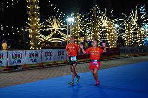 BIB: 100, 40190
                            <button type="button" onclick="openModal(21655922)" class="btn btn-primary btn-sm float-right btn-popup" data-toggle="modal" data-target=".modal-high-quality">
                        <i class="fas fa-shopping-cart"></i> Add to Cart
                    </button>
                                            <button type="button" onclick="isThisMe(21655922, true)" class="btn btn-success btn-sm float-right btn-popup btn-isme hidden" data-toggle="tooltip" data-placement="bottom" title="นี่คือรูปของคุณใช่ไหม คลิกที่นี่เพื่อเอาเข้าอัลบั้ม">
                        <i class="fas fa-plus"></i> Add to album
                    </button>
                    <button type="button" onclick="isThisMe(21655922, false)" class="btn btn-warning btn-sm float-right btn-popup btn-isnotme hidden">
                        <i class="fas fa-ban"></i> Remove from album
                    </button>