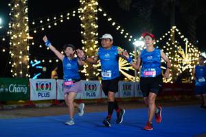 BIB: 100, 269, 40718, 45687
                            <button type="button" onclick="openModal(21654295)" class="btn btn-primary btn-sm float-right btn-popup" data-toggle="modal" data-target=".modal-high-quality">
                        <i class="fas fa-shopping-cart"></i> Add to Cart
                    </button>
                                            <button type="button" onclick="isThisMe(21654295, true)" class="btn btn-success btn-sm float-right btn-popup btn-isme hidden" data-toggle="tooltip" data-placement="bottom" title="นี่คือรูปของคุณใช่ไหม คลิกที่นี่เพื่อเอาเข้าอัลบั้ม">
                        <i class="fas fa-plus"></i> Add to album
                    </button>
                    <button type="button" onclick="isThisMe(21654295, false)" class="btn btn-warning btn-sm float-right btn-popup btn-isnotme hidden">
                        <i class="fas fa-ban"></i> Remove from album
                    </button>