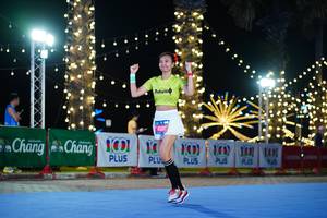 BIB: 4509, 100
                            <button type="button" onclick="openModal(21655598)" class="btn btn-primary btn-sm float-right btn-popup" data-toggle="modal" data-target=".modal-high-quality">
                        <i class="fas fa-shopping-cart"></i> Add to Cart
                    </button>
                                            <button type="button" onclick="isThisMe(21655598, true)" class="btn btn-success btn-sm float-right btn-popup btn-isme hidden" data-toggle="tooltip" data-placement="bottom" title="นี่คือรูปของคุณใช่ไหม คลิกที่นี่เพื่อเอาเข้าอัลบั้ม">
                        <i class="fas fa-plus"></i> Add to album
                    </button>
                    <button type="button" onclick="isThisMe(21655598, false)" class="btn btn-warning btn-sm float-right btn-popup btn-isnotme hidden">
                        <i class="fas fa-ban"></i> Remove from album
                    </button>