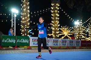 BIB: 100, 45586
                            <button type="button" onclick="openModal(21655907)" class="btn btn-primary btn-sm float-right btn-popup" data-toggle="modal" data-target=".modal-high-quality">
                        <i class="fas fa-shopping-cart"></i> Add to Cart
                    </button>
                                            <button type="button" onclick="isThisMe(21655907, true)" class="btn btn-success btn-sm float-right btn-popup btn-isme hidden" data-toggle="tooltip" data-placement="bottom" title="นี่คือรูปของคุณใช่ไหม คลิกที่นี่เพื่อเอาเข้าอัลบั้ม">
                        <i class="fas fa-plus"></i> Add to album
                    </button>
                    <button type="button" onclick="isThisMe(21655907, false)" class="btn btn-warning btn-sm float-right btn-popup btn-isnotme hidden">
                        <i class="fas fa-ban"></i> Remove from album
                    </button>