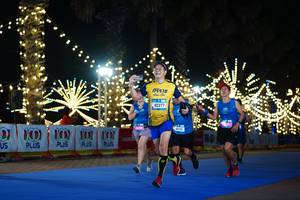 BIB: 100, 15530, 40377
                            <button type="button" onclick="openModal(21654275)" class="btn btn-primary btn-sm float-right btn-popup" data-toggle="modal" data-target=".modal-high-quality">
                        <i class="fas fa-shopping-cart"></i> Add to Cart
                    </button>
                                            <button type="button" onclick="isThisMe(21654275, true)" class="btn btn-success btn-sm float-right btn-popup btn-isme hidden" data-toggle="tooltip" data-placement="bottom" title="นี่คือรูปของคุณใช่ไหม คลิกที่นี่เพื่อเอาเข้าอัลบั้ม">
                        <i class="fas fa-plus"></i> Add to album
                    </button>
                    <button type="button" onclick="isThisMe(21654275, false)" class="btn btn-warning btn-sm float-right btn-popup btn-isnotme hidden">
                        <i class="fas fa-ban"></i> Remove from album
                    </button>