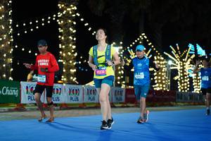 BIB: 40126, 0100100, 45374, 40427
                            <button type="button" onclick="openModal(21653930)" class="btn btn-primary btn-sm float-right btn-popup" data-toggle="modal" data-target=".modal-high-quality">
                        <i class="fas fa-shopping-cart"></i> Add to Cart
                    </button>
                                            <button type="button" onclick="isThisMe(21653930, true)" class="btn btn-success btn-sm float-right btn-popup btn-isme hidden" data-toggle="tooltip" data-placement="bottom" title="นี่คือรูปของคุณใช่ไหม คลิกที่นี่เพื่อเอาเข้าอัลบั้ม">
                        <i class="fas fa-plus"></i> Add to album
                    </button>
                    <button type="button" onclick="isThisMe(21653930, false)" class="btn btn-warning btn-sm float-right btn-popup btn-isnotme hidden">
                        <i class="fas fa-ban"></i> Remove from album
                    </button>