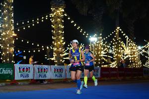 BIB: 100
                            <button type="button" onclick="openModal(21655084)" class="btn btn-primary btn-sm float-right btn-popup" data-toggle="modal" data-target=".modal-high-quality">
                        <i class="fas fa-shopping-cart"></i> Add to Cart
                    </button>
                                            <button type="button" onclick="isThisMe(21655084, true)" class="btn btn-success btn-sm float-right btn-popup btn-isme hidden" data-toggle="tooltip" data-placement="bottom" title="นี่คือรูปของคุณใช่ไหม คลิกที่นี่เพื่อเอาเข้าอัลบั้ม">
                        <i class="fas fa-plus"></i> Add to album
                    </button>
                    <button type="button" onclick="isThisMe(21655084, false)" class="btn btn-warning btn-sm float-right btn-popup btn-isnotme hidden">
                        <i class="fas fa-ban"></i> Remove from album
                    </button>