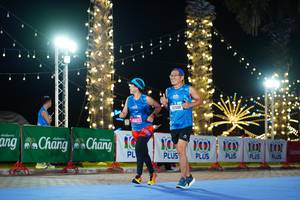 BIB: 45871, 42588, 100
                            <button type="button" onclick="openModal(21655221)" class="btn btn-primary btn-sm float-right btn-popup" data-toggle="modal" data-target=".modal-high-quality">
                        <i class="fas fa-shopping-cart"></i> Add to Cart
                    </button>
                                            <button type="button" onclick="isThisMe(21655221, true)" class="btn btn-success btn-sm float-right btn-popup btn-isme hidden" data-toggle="tooltip" data-placement="bottom" title="นี่คือรูปของคุณใช่ไหม คลิกที่นี่เพื่อเอาเข้าอัลบั้ม">
                        <i class="fas fa-plus"></i> Add to album
                    </button>
                    <button type="button" onclick="isThisMe(21655221, false)" class="btn btn-warning btn-sm float-right btn-popup btn-isnotme hidden">
                        <i class="fas fa-ban"></i> Remove from album
                    </button>